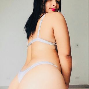 Model - Luna Santino anal