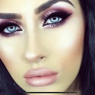 Model - AletaO heels