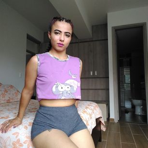 Model - ange_lyn horny