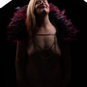 Model - Kathrincam bdsm