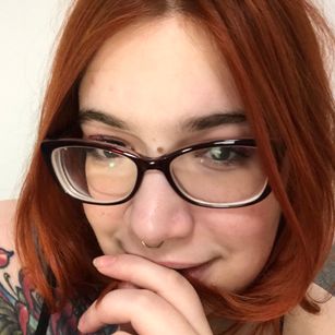 Model - Jenny Ellison femdom