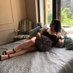 Model - MangoDevil BBW