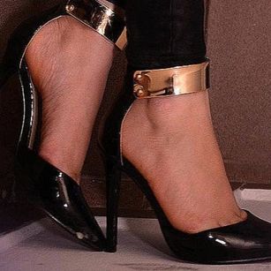 Model - Elyssa friendly