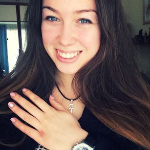 Model - WhiteSofia 1