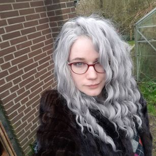 Model - Alice Wonder naughty