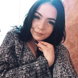 Model - Honey Bun roleplay