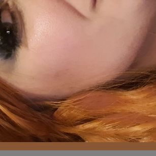 Model - Amy Diamond findom