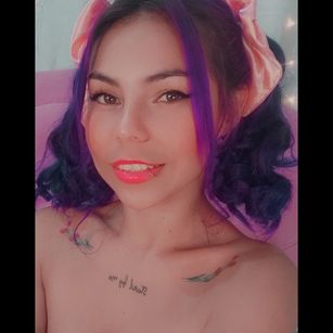 Model - linda collins04 natural