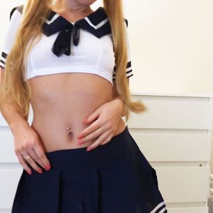 Model - SweetyBlonde smalltits