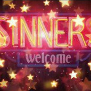 Model - Shannon Smokes smoking