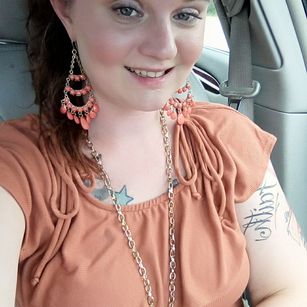 Model - Shannon Smokes anal