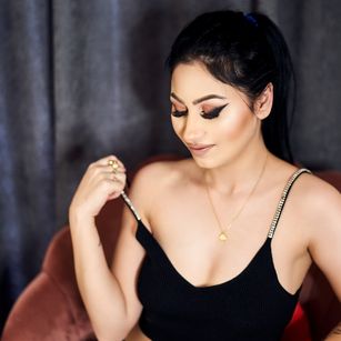 Model - BellaAshton ass