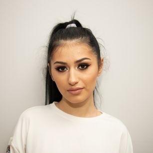 Model - MeganWilliams striptease