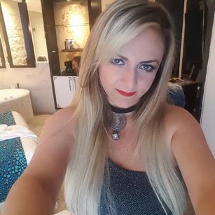 Model - Sophia_Carter squirt