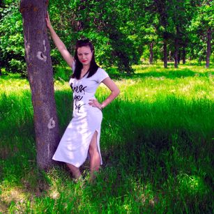 Model - Cherry Champagne 1