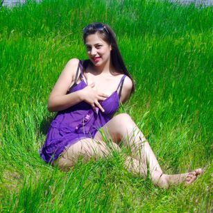 Model - Francesca Schoolgirl 4