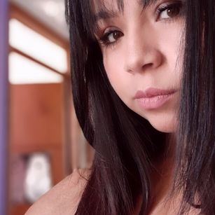 Model - Vanesita oralsex