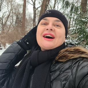 Model - Dominatrix Dinah domination