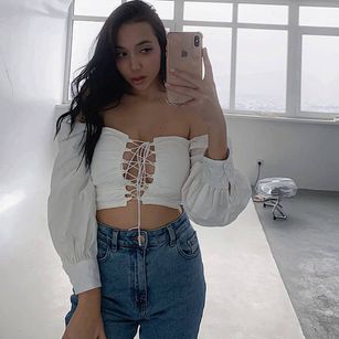 Model - Sexycatty brunette