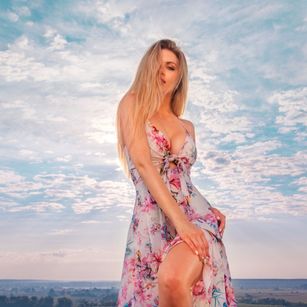 Model - KattieLyn tease