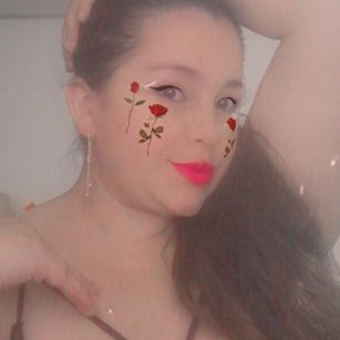 Model - Catalina feet