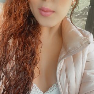 Model - Megan_vurly streaptease