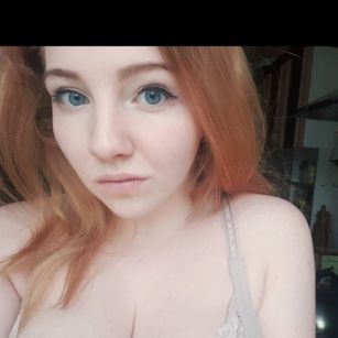 Model - MakinQCake shy