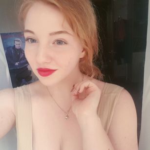 Model - MakinQCake fetish