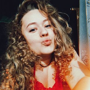 Model - EricaNovo cutie