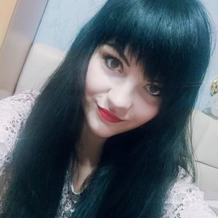 Model - Valeria communication