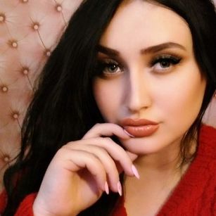 Model - Iren777 striptease