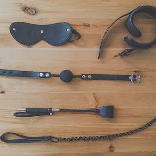 Model - Tina and Lily POV