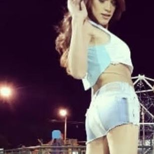 Model - Antonella Valbierys tits