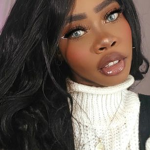 Model - aria_brown smokershow