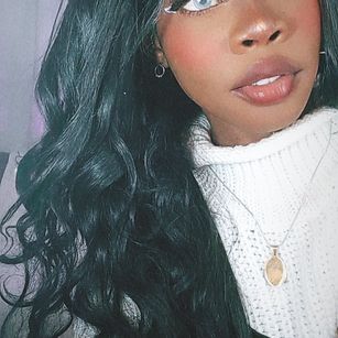 Model - aria_brown tongue