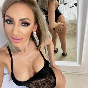 Model - Diana Smith bigass