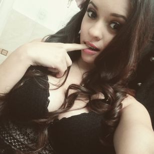 Model - Rosablanca069 latina