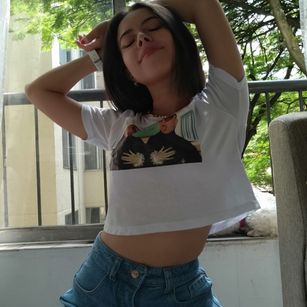 Model - Bella Sweet latin