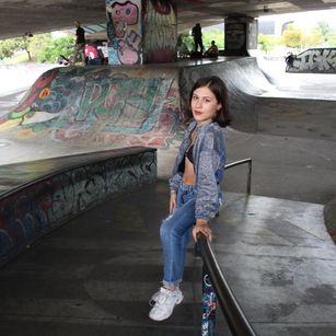 Model - laurenhotx sexybody