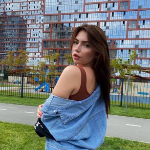 Model - Emily_Benson dance