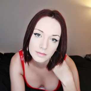 Model - tsjadex Domme
