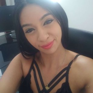 Model - Nicoll bigass