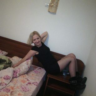 Model - Christina  Caringsoul 1