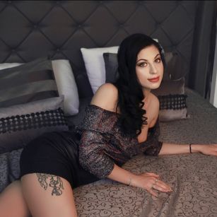 Model - MissAisha dirty