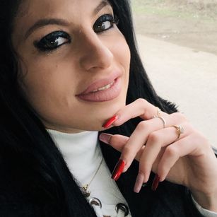 Model - MissAisha cei