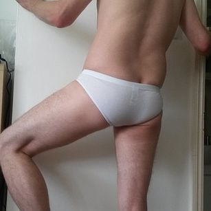 Model - UKDAZZZ kinky