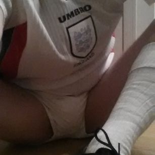 Model - UKDAZZZ pervy