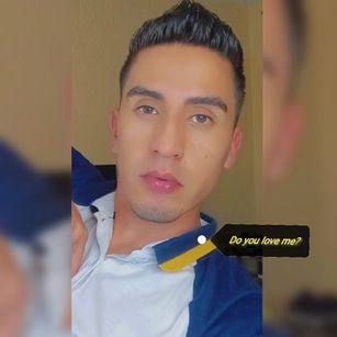 Model - Jordanklein feets