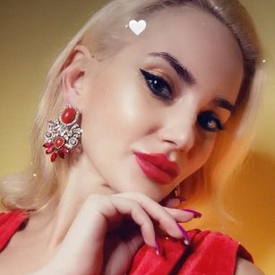 Model - JolieKitty mistress
