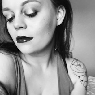 Model - DrippinLipz tight